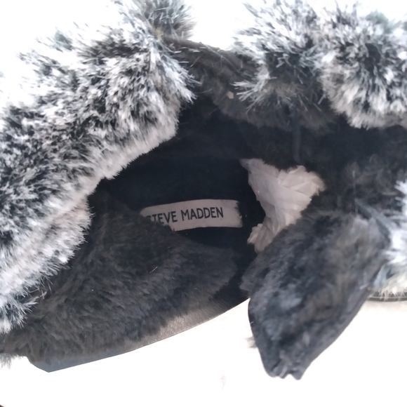 Madden Faux Suede Shearling Lined Lug Lace-Up Zip Ankle Boot, Warm Fuzzy Furry - Picture 5 of 12